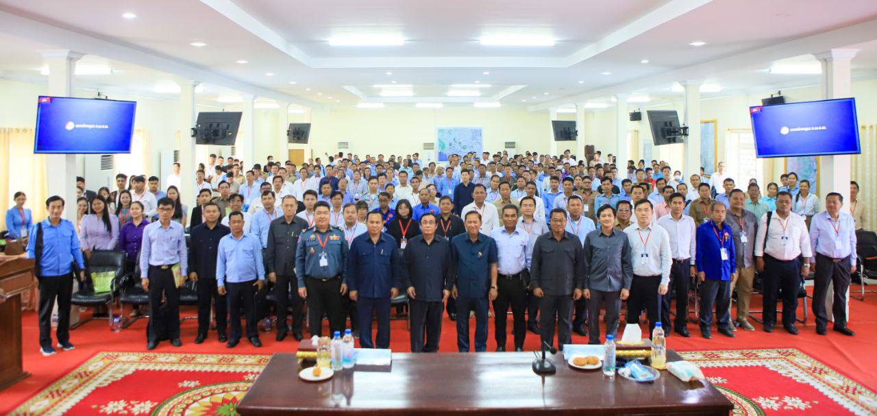 ឯកឧត្តមទេសរដ្ឋមន្ត្រី ស្វាយ ស៊ីថា៖ ការពង្រឹងបាននូវប្រសិទ្ធភាព ការងារព័ត៌មាន និង សាធារណ មតិ គឺជាការរួមចំណែកដ៏សំខាន់ក្នុងថែរក្សាសុខសន្តិភាព ស្ថិរភាពនយោបាយ សង្គម និងការ អភិវឌ្ឍ!