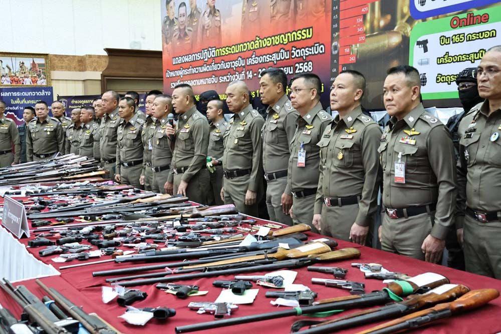 ប៉ូលិសថៃ រឹបអូសអាវុធរាប់ពាន់ដើម គ្រឿងផ្ទុះរាប់រយគ្រាប់ និងចាប់ខ្លួនមនុស្សជាច្រើននាក់ ក្នុងយុទ្ធនាការបោសសំអាតឧក្រិដ្ឋកម្ម