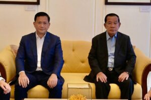 សម្តេចតេជោ ហ៊ុន សែន បានបញ្ជាក់គោលជំហរយ៉ាងម៉ឺងម៉ាត់ថា «បើភាគីថៃមិនព្រមបើកច្រកព្រំដែនដែលខ្លួនបិទជាឯកតោភាគី កម្ពុជាត្រូវធ្វើ៦ចំណុច»