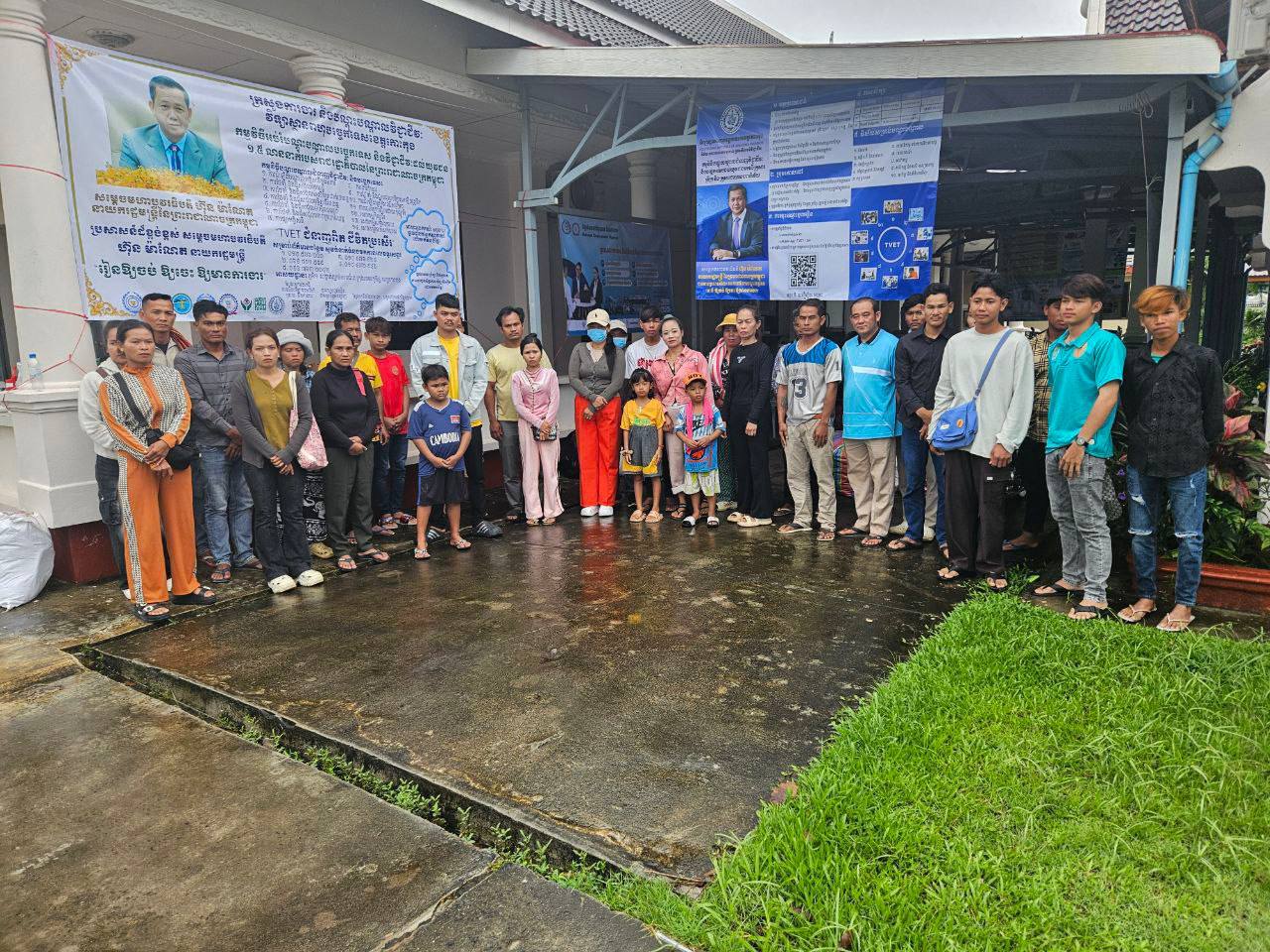 អបអរសាទរ! ពលករខ្មែរចំនួន ៣៤នាក់ ទទួលបានឱកាសការងារភ្លាមៗនៅតំបន់សេដ្ឋកិច្ចពិសេសក្នុងខេត្តកោះកុងក្រោយវិលមកកម្ពុជាវិញ