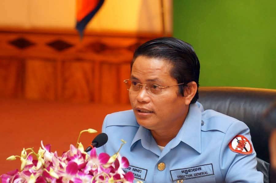 អគ្គនាយកស៊ីម៉ាក់ ច្រានចោលការលើកឡើងថា គ្រាប់បែក MK-84 ដែលទម្លាក់ដោយយន្តហោះ F-16 របស់ថៃ ជាគ្រាប់បែកចាស់ ហើយជំរុញឲ្យអ្នកជំនាញខាងគ្រាប់បែកចុះសិក្សាទីតាំងផ្ទាល់ជាក់ស្ដែង