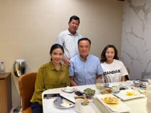 សម្តេចតេជោ ហ៊ុន សែន បញ្ជាក់ពីចរិតអនុធីនថា ពេលមិនទាន់ក្លាយជានាយករដ្ឋមន្ត្រីគឺជាមិត្តភ័ក្រ្ត ដល់ឡើងជានាយករដ្ឋមន្ត្រី ភ្លេចមិត្តភាព និងប្រកាសធ្វើសង្គ្រាមជាមួយអ្នកមិនតបត